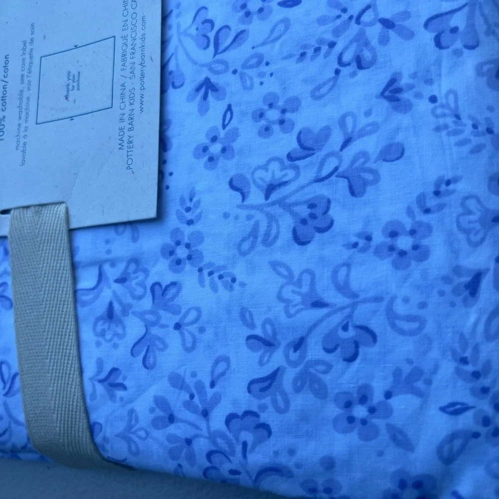 Pottery Barn Kids Andrea Duvet Cover - Blue and Purple